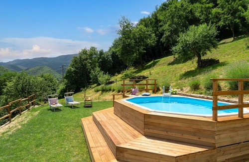 Borgo San Lorenzo Villa | Wonderful villa for 6 guests with private pool, WIFI, TV and panoramic view, close to Florence