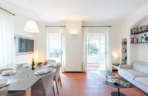Recco Apartment | Wonderful Villa In Mulinetti
