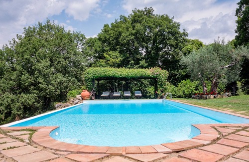 Preggio House | Wonderful villa with swimming pool shelter for body and soul!
