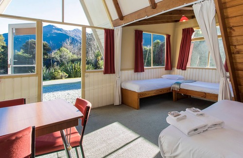 Makarora Cabin | Wonderland Makarora Lodge