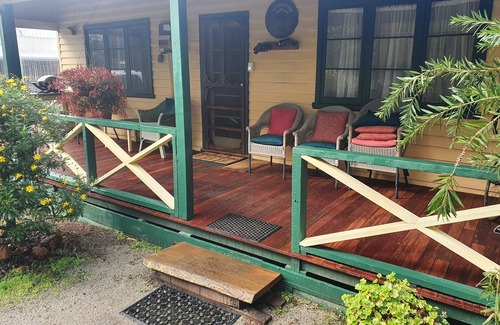 Dwellingup Cottage | Woodcutter's cottage - come to enjoy the bush, peace & quiet