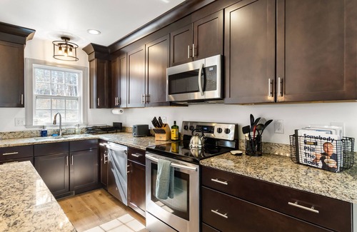 Barboursville House | Wooded Escape Near UVA, Wineries & Skyline Dr