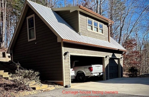 Dahlonega Apartment | Wooded setting, upscale natural wood interior, approx 4 miles from town square