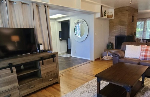 Medford House | Wooded, Tranquil, Retreat just minutes to town with a country setting.