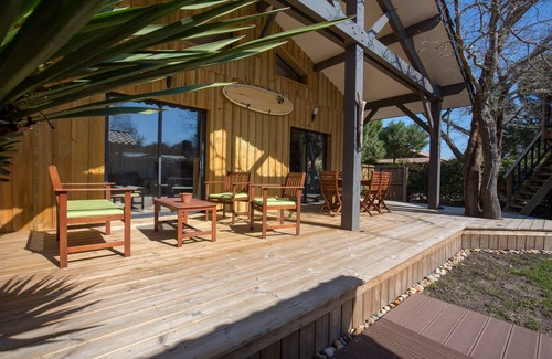 Hourtin House | Wooden chalet "Aloha": a real holiday home 5 mins walk from the lake