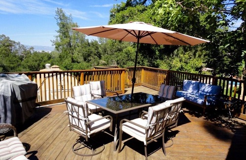 Woodland Hills Cabin | Woodland Hills Cottage