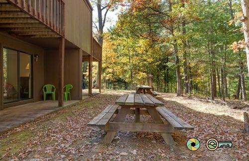 Basye House | Woodland Retreat (#99B) | Quiet area | Minutes to Bryce Resort!