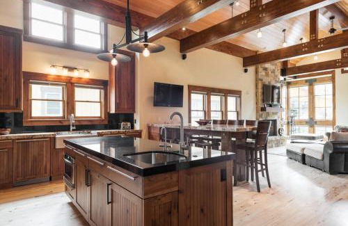 Downtown Park City House | Woodside Villa