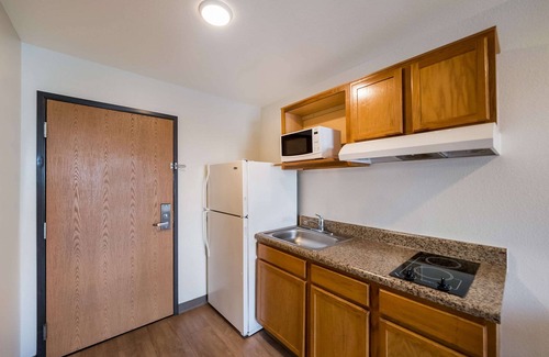 Fossil Creek Hotel | WoodSpring Suites Fort Worth Fossil Creek