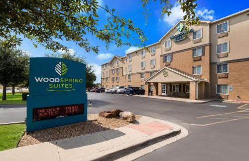 Fossil Creek Hotel | WoodSpring Suites Fort Worth Fossil Creek