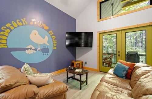 Horse Shoe House | Woodstock Manor