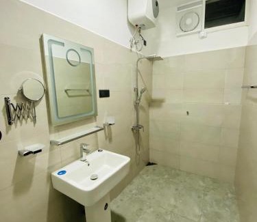 Lindula Hotel | Wooton Peak Resort