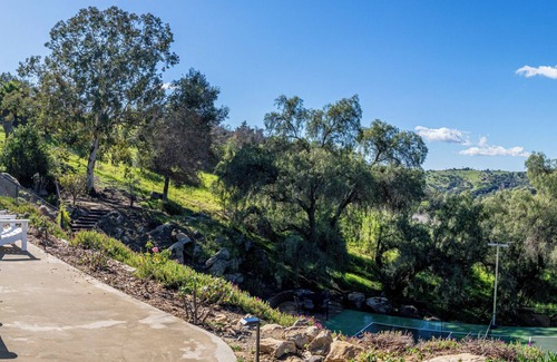 Fallbrook House | Working Avocado Grove: Spacious 4-bedroom with Pool, Spa & Pickleball Court