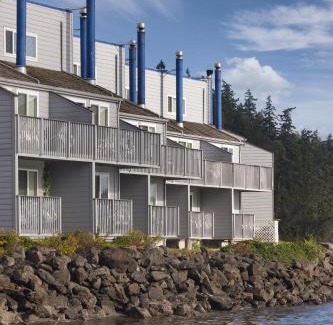 Adelma Beach Resort | WorldMark Discovery Bay