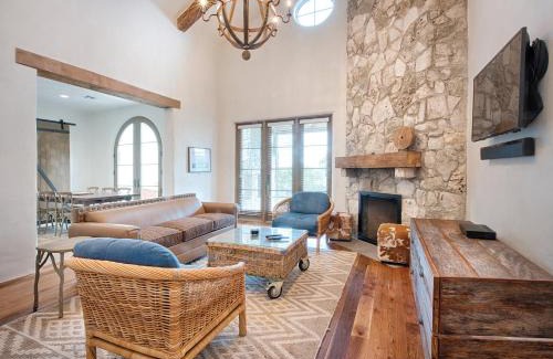 Ingram Resort | WorldMark Hunt – Stablewood Springs Resort