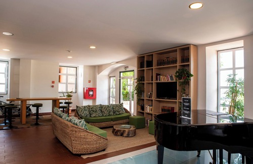 Almocageme House | WOT Sintra Sarrazola