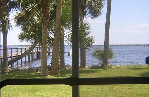 Sebastian House | Wow! Right on the Intracoastal Waterway + Boat Dock - Direct Waterfront Property