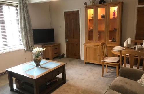 Smallridge House | Wrens Nest