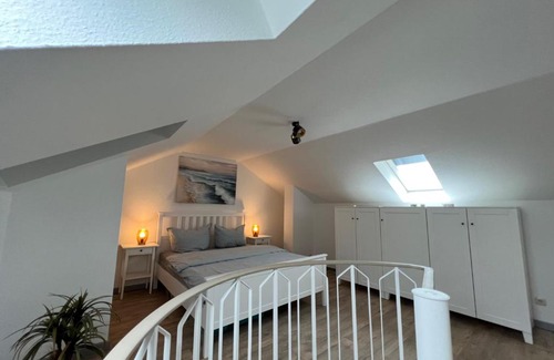 Plauen Apartment | Wunderschöne Wohnung mit Balkon in Plauen