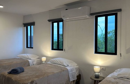 Apodaca House | www.suitesapodaca.com , near Monterrey Airport and Industrial Parks