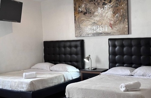 Apodaca House | www.suitesapodaca.com , near Monterrey Airport and Industrial Parks