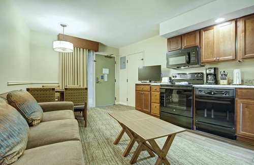 Historic Downtown Durango Condo | Wyndham Durango | 1BR/1BA King Suite w/Balcony