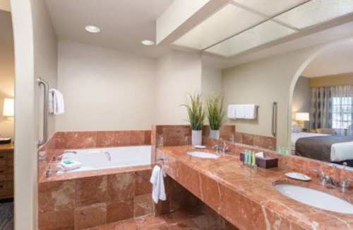 Cibola Vista Resort | Wyndham The Legacy Golf Resort, Free WiFi