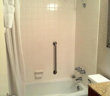 Northeast Virginia Beach Hotel | Wyndham Virginia Beach Oceanfront