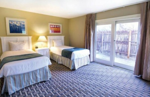 Jamestown House | Wynham newport overlook available one week only