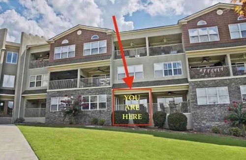 Alexander City Condo | Wysteria Cove Condo-pools/dedicated slip/1st floor