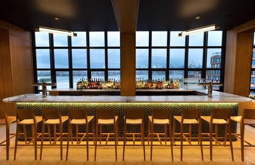 Williamsburg Hotel | Wythe Hotel l Manhattan View King l Luxe Bed & Skyline Views