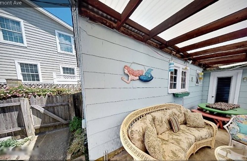 Lavallette House | X-Large Ocean Block Historic Home - 9 Bedrooms 240 ft. from Beach