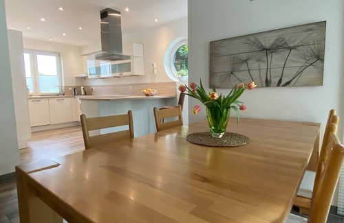 Xanten House | Xantenamera holiday home in Xanten-Wardt am See, 4 km from Xanten town centre