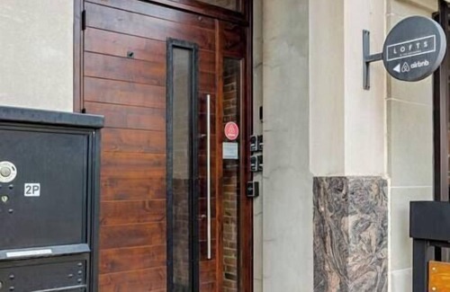 Effingham Apartment | XCHNG Downtown Loft Living