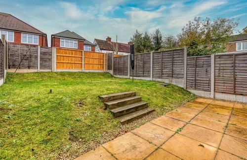 Yardley House | Xclusive Living 3 Bedroom House on Dove close