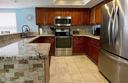North Redington Beach Condo | XL Family Sized Beachfront on Redington Beach! Huge Pool and Hot Tub!