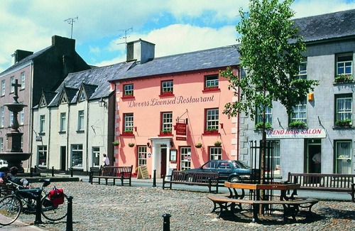 Pentrefelin House | Y Cwtsh in the beautiful Llandeilo