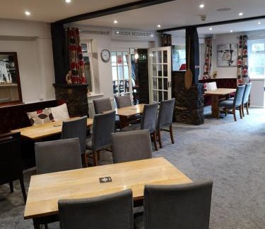 Rhydlydan Hotel | Y Giler Arms