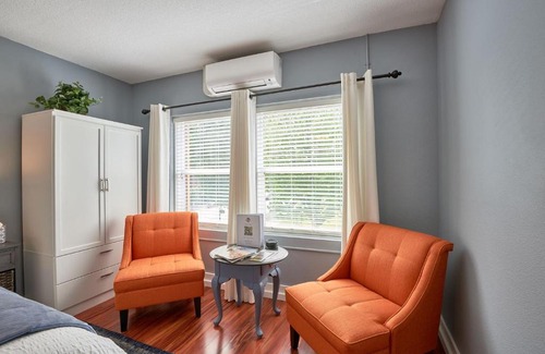 Newberg House | Yamhill Flats: Suite #2
