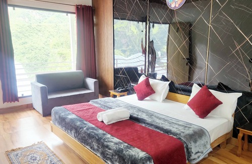 Kharsali Resort | Yamunotri Heli Resort 7 Km. From Yamunotri Temple