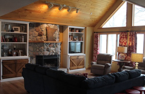 Walker House | Year Round Lake Home On Sandy Beach