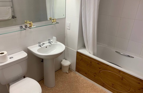 Ryde Hotel | Yelf's Hotel