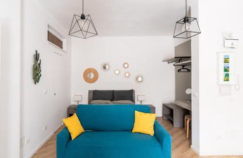Municipio 1 Apartment | Yellow Apartment