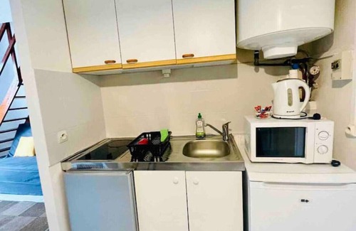 Fontainebleau Apartment | Yellow - The KING DUPLEX near the Castle FONTAINEBLEAU