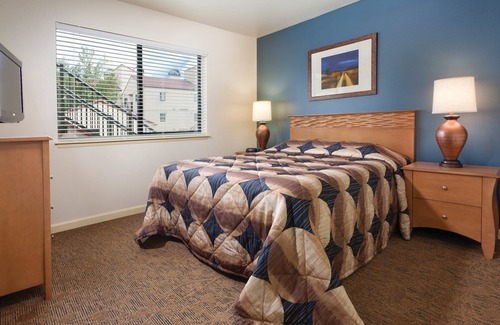 Chelan Resort | Yes . step out into heaven!