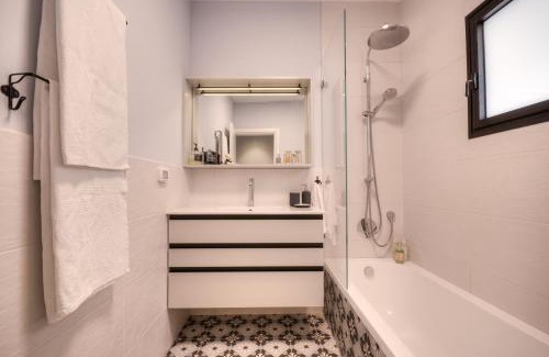 Tel Aviv City Center Apartment | Yohanan HaSandlar