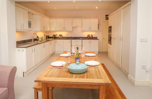 Hartlepool Cottage | YORK PLACE GALLERY, pet friendly, with open fire in Hartlepool