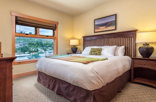 Chelan Resort | You have to see it to believe it !