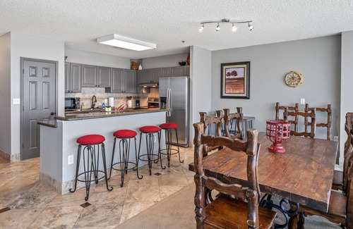 Fort Worth Condo | You will ♥️ this place! The Texas Motor Speedway Condo