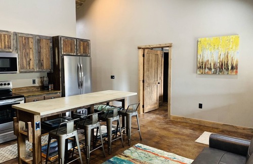 Coram Condo | Your Basecamp to Glacier Park – 2BR/1BA Condo- Perfect Location- Sleeps 6-#2